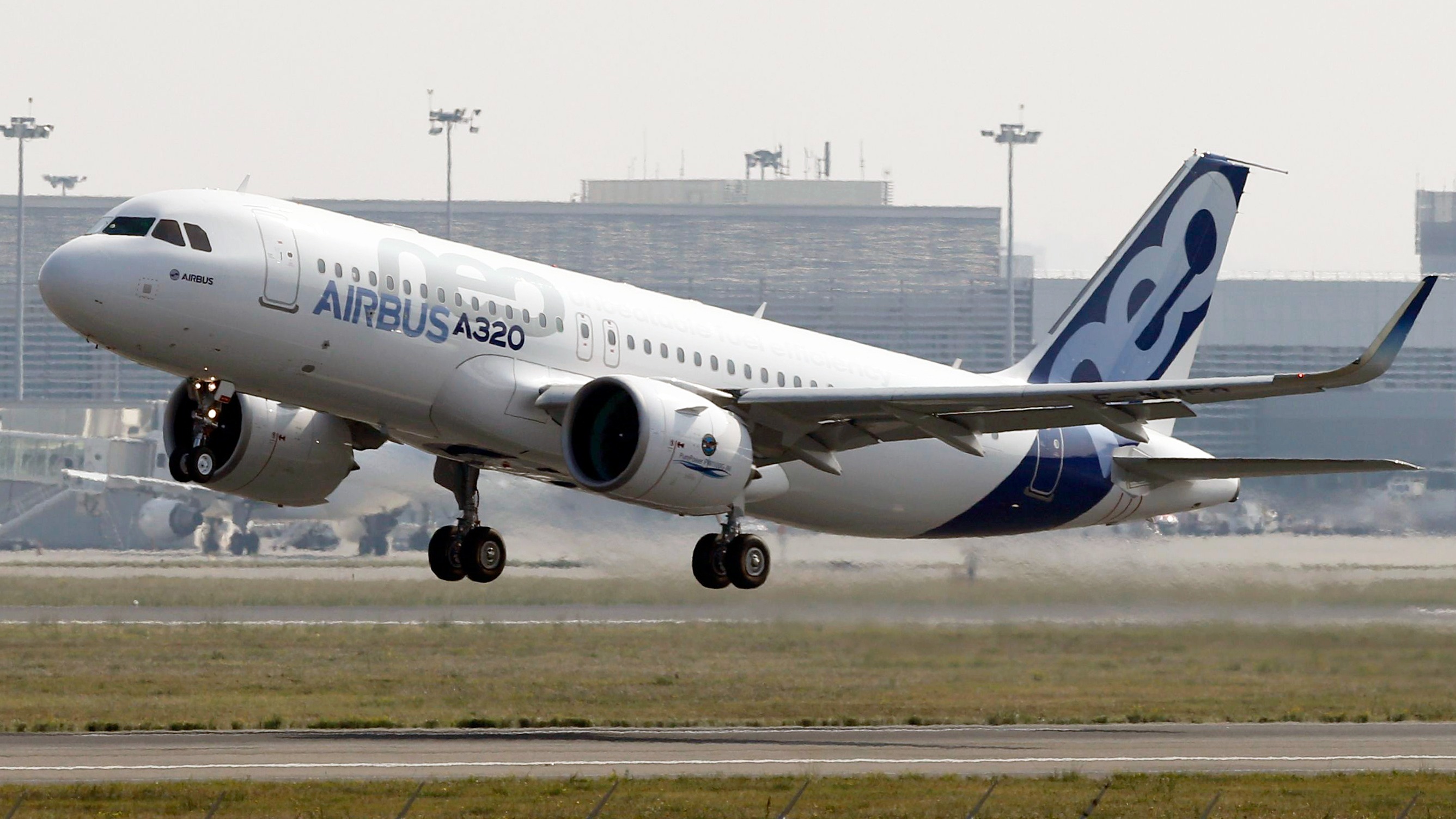 【極希少】1/100 airbus SMBC Aviation Capital SMBC Aviation Capital :: SMBC Aviation Capital Delivers